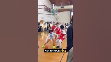 She’s got the ball on a string 😯 #shorts