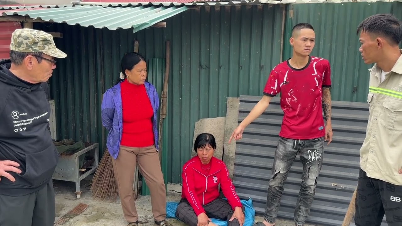 Hảo Cay Cú Mụ Liên Bà Minh Ông Hiếu Muốn Bắt G.à Tôi Không Tôi Cho Mượn Bao Vào Mà Bắt 