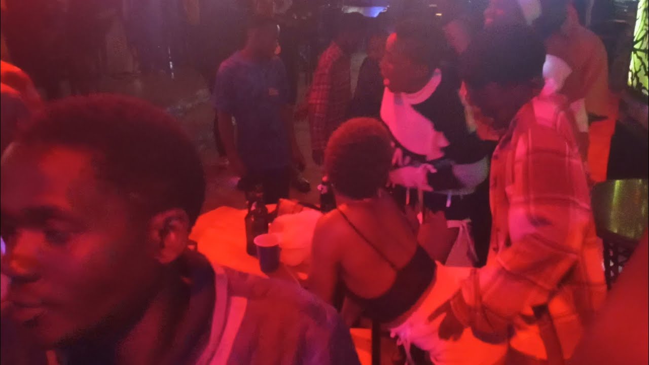 SHOW LIVE MC DOUBLE NDANI YA SAMAK SPOT MOROGORO 