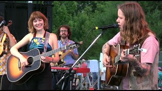 Molly Tuttle and Billy Strings, "Sittin On Top Of The World," Grey Fox 2019 chords sheet