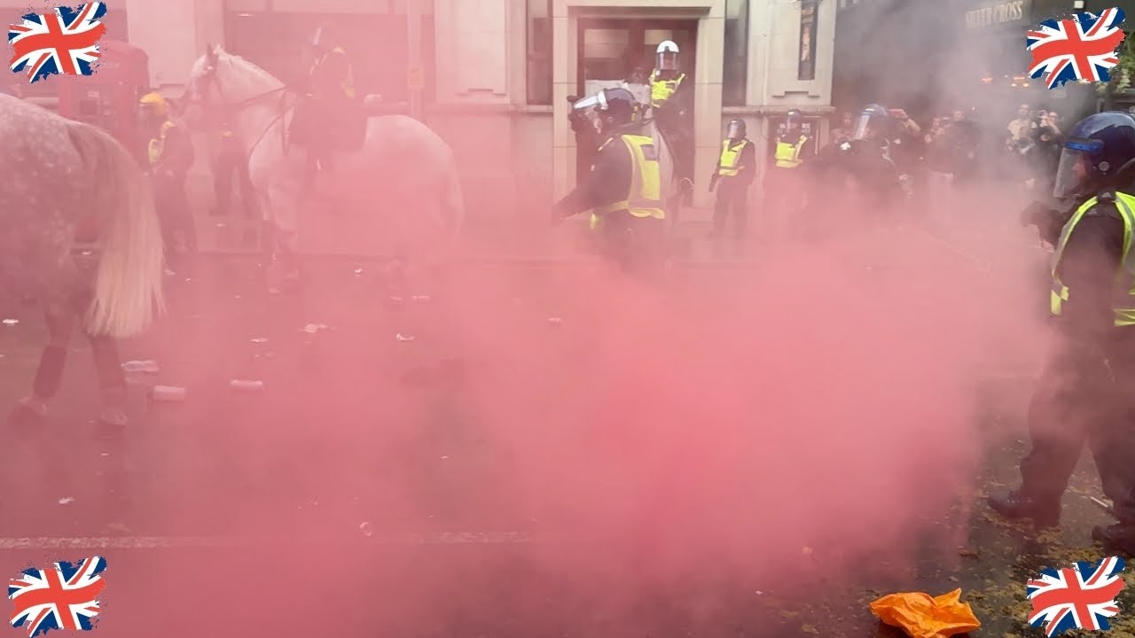 UK FIGHT FOR FREE SPEECH   ENDS IN  CARNAGE !!!!!