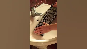 تنظيف الكيبورد Keyboard Cleaning Shorts Keyboard 
