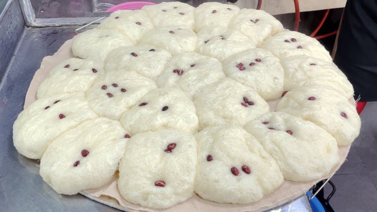 막걸리로 빵을 만든다고? 요즘 사람은 모르는 술빵 / Korean traditional bread made of alcohol / Korean Street Food - Seoul