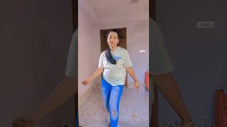 Trending easy dance steps...🕺#youtubeshorts #priyasparkaura #trending #dance #viral #relatable #fyp