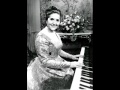 Capture de la vidéo Lili Kraus Plays Mozart Sonata In C Major K 330
