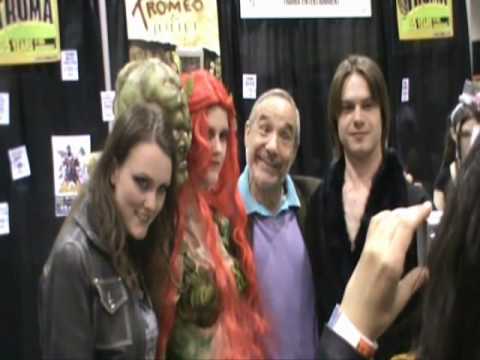 Chris & Derek Go To The Comic Expo - Part 1