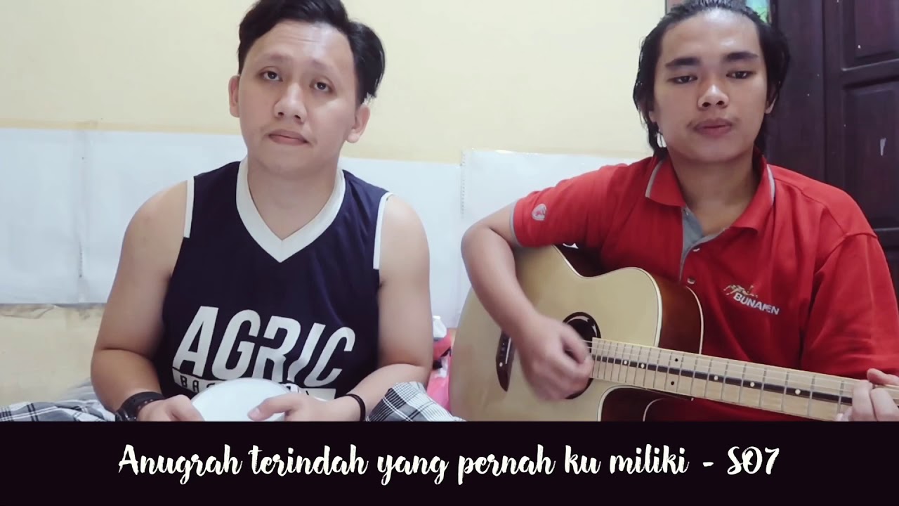 Anugrah terindah cover by Fandy and Brian - YouTube
