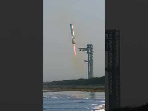 🚀🔥 SpaceX has successfully caught the Starship rocket.#SpaceX #spaceexploration #spacex #spacedebris