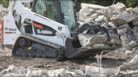 How to use grapple on a bobcat