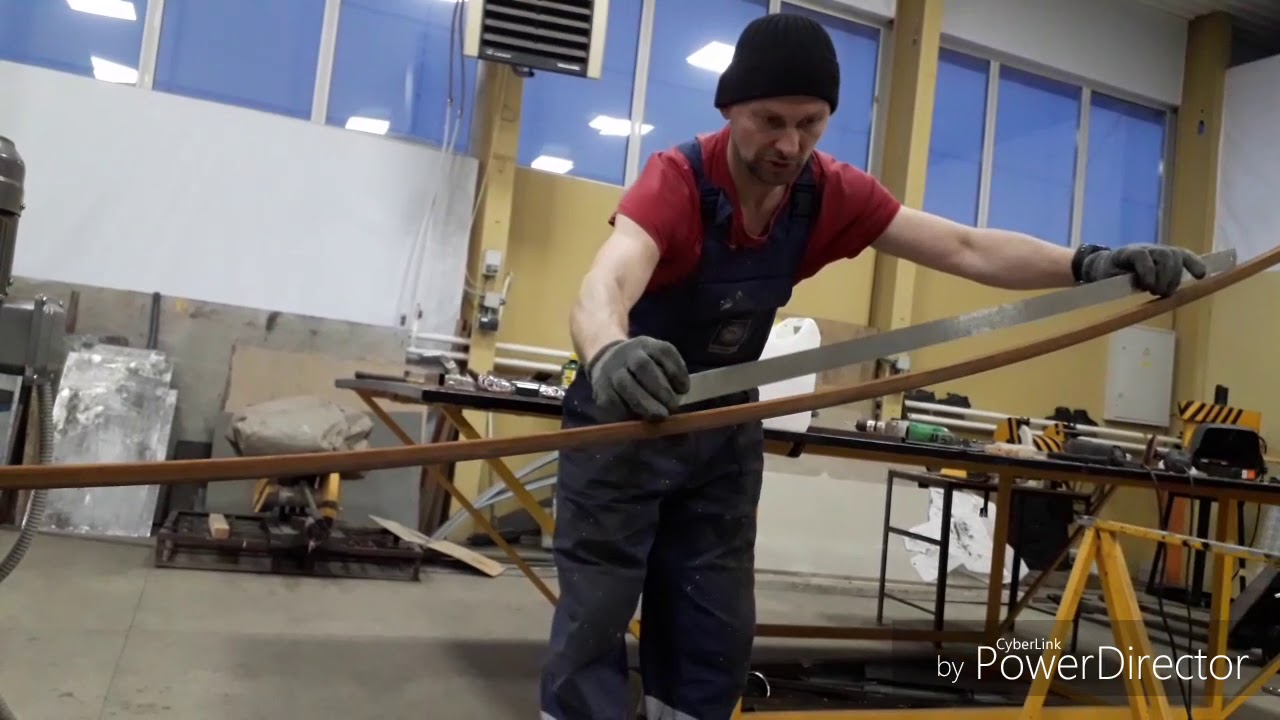 Прокат профильной трубы. Изготовление дуг для дровника. - YouTube