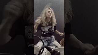 LINKIN PARK - NUMB #drumcover #drumgirl #барабанщица #drums #барабаны #drummer #hitlikeagirl