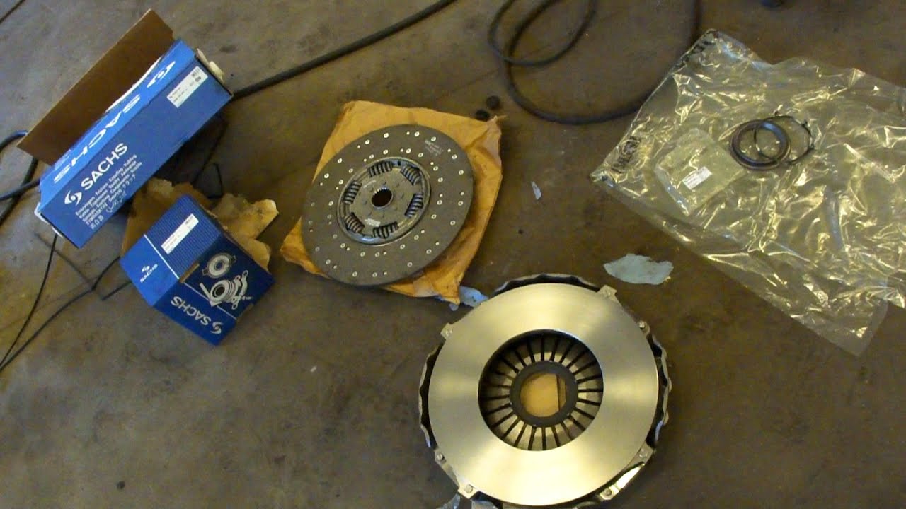 Установка сцепления SCANIA R Seria Cluch Install Установка сцепления SCANIA R Seria Cluch Install