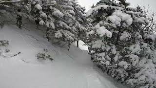 Taking a Run - Upper Liftline to Upper Goat - Stowe (2023)