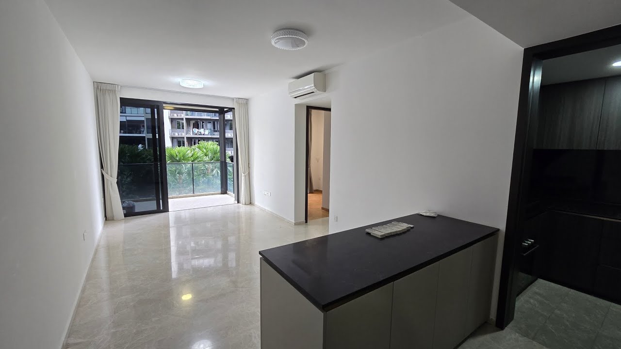 Park Colonial 4bedroom 1184sft available