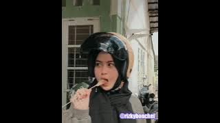 Awas Baper   //Kumpulan TikTok Hijabers Imut