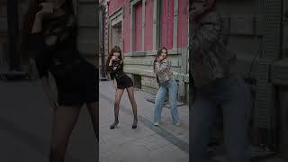 Blackpink Üyesi Lisa Ile Tyla - Channel Dansını Yapıyoruz Bu Video Yapay Zeka Ile Oluşturulmuştur.