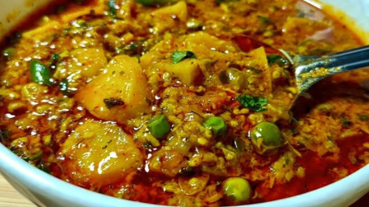 বাজি ধরে বলছি, মটরশুঁটির এমন রেসিপি আগে কখনো খাননি / কড়াইশুঁটি রেসিপি/Aloo matar ki sabji
