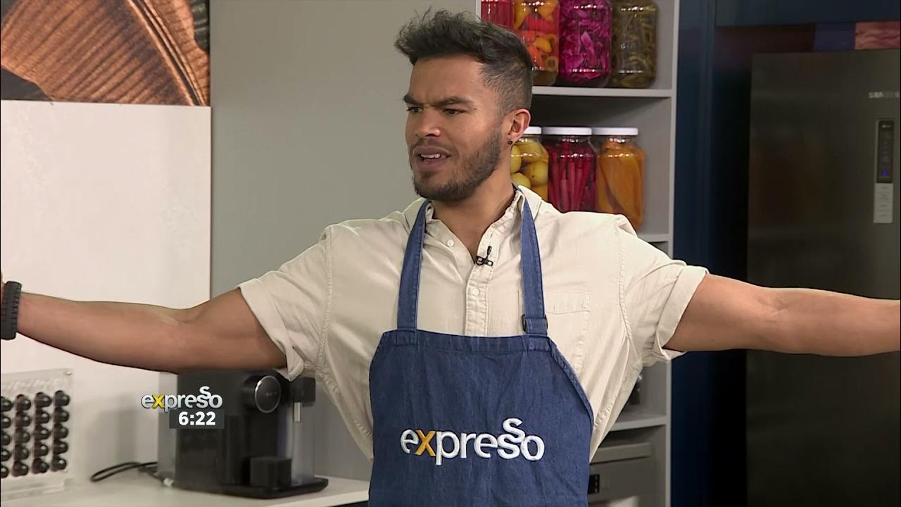 Recipe: Easy Spaghetti Bolognese + Chef Clem's Must Have Utensils - YouTube