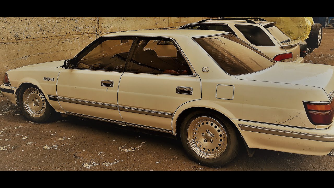 Toyota crown 131 кузов