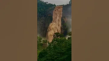 Diyaluma Waterfall In Rainy Day Rain Waterfall Dangerous Travel Place In Ella City Sri Lanka 