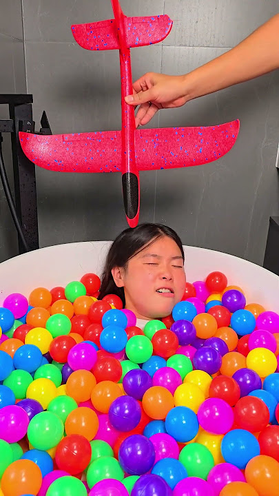 Which birthday surprise would you choose?🍓🍡🍧😂😅🤣