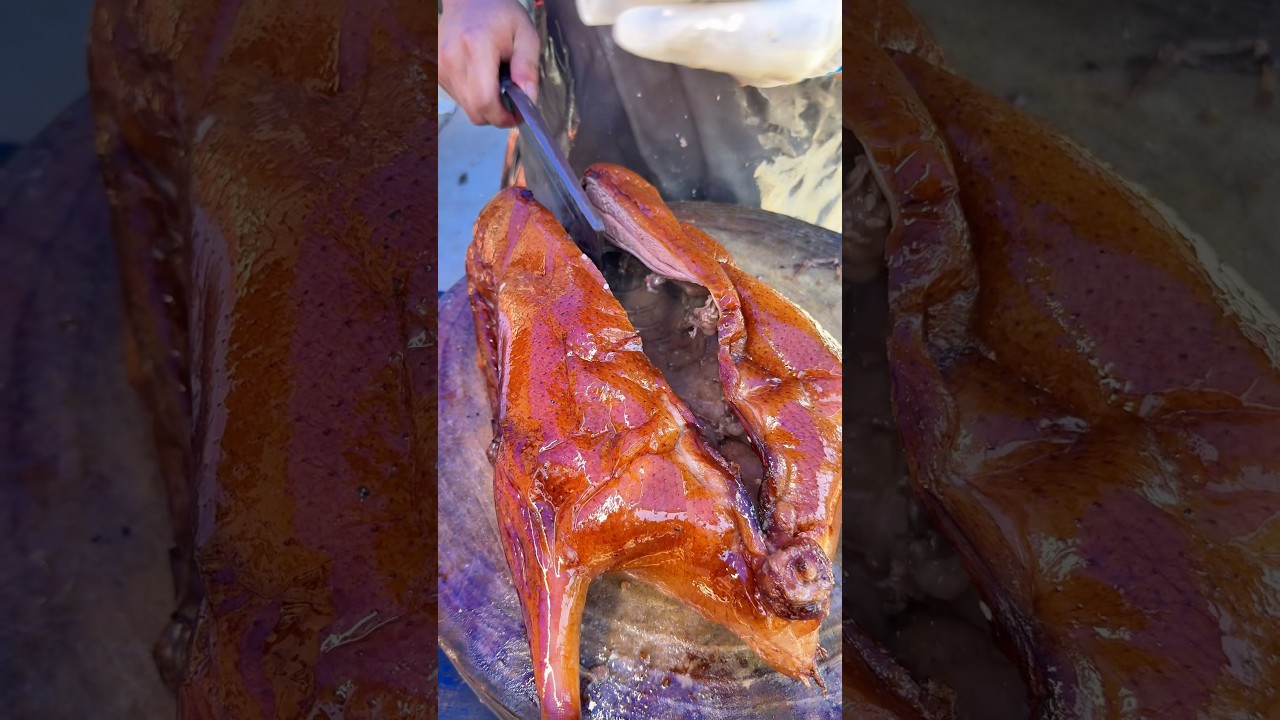 Juicy 😋 Roasted Duck 🦆 Cutting Feast 🔪😋 #food #usa #shorts