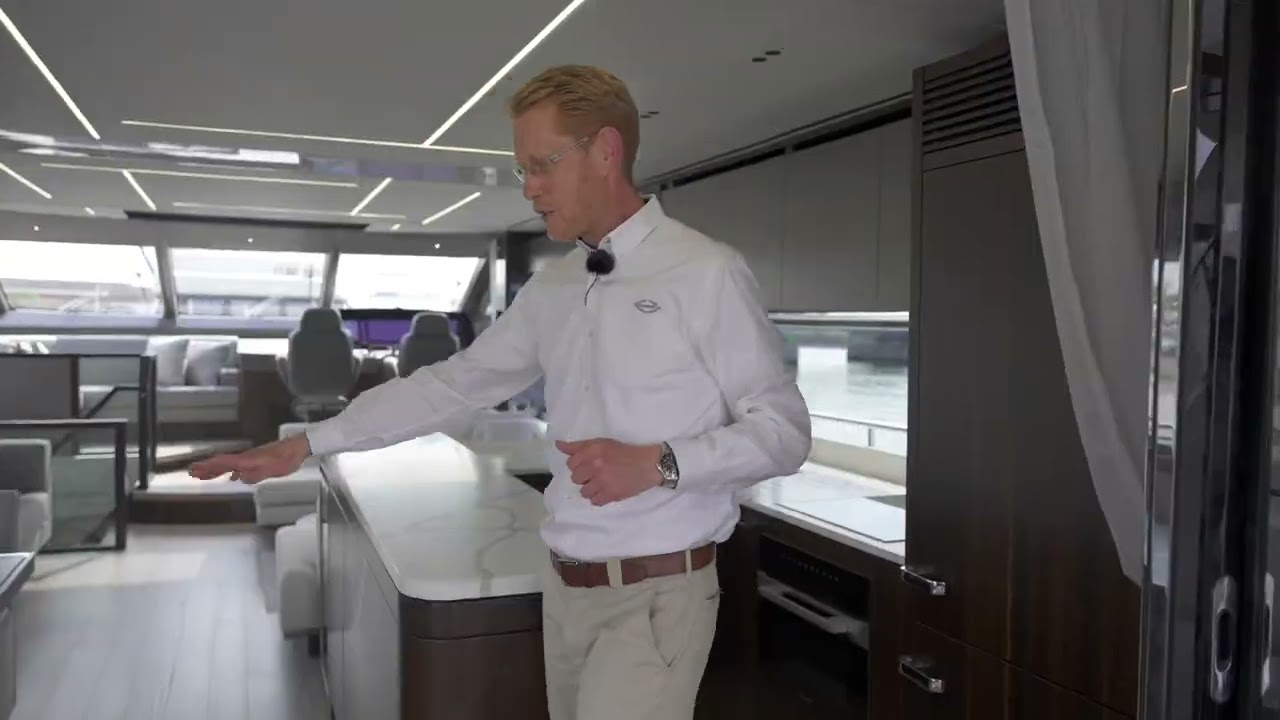 Sunseeker 76 Yacht