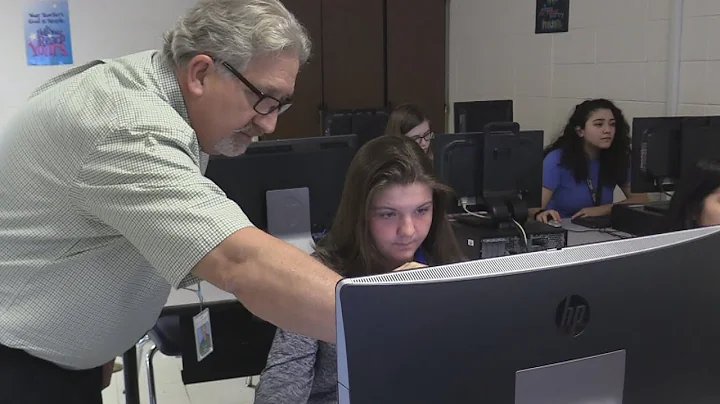 Girls Computer Programming Class