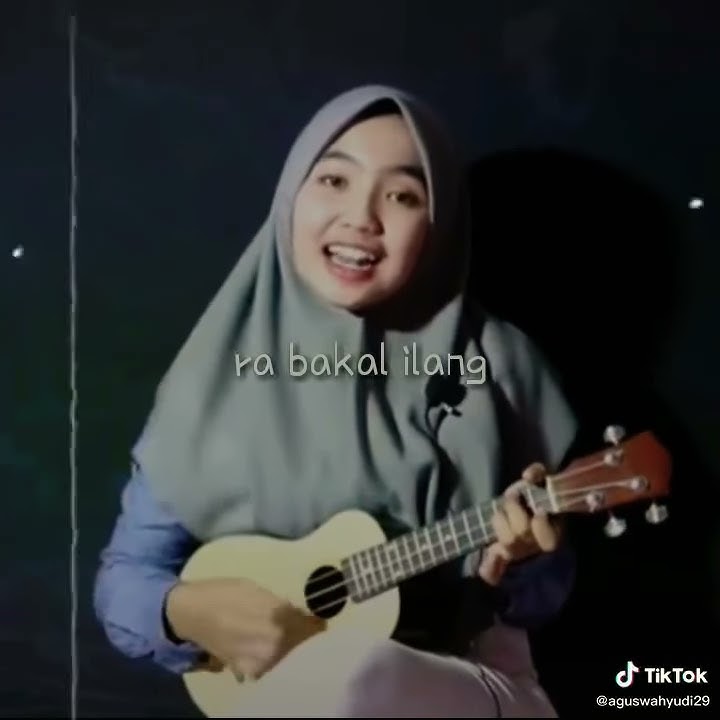 Story wa cocok tik tok Cewek main gitar...😎