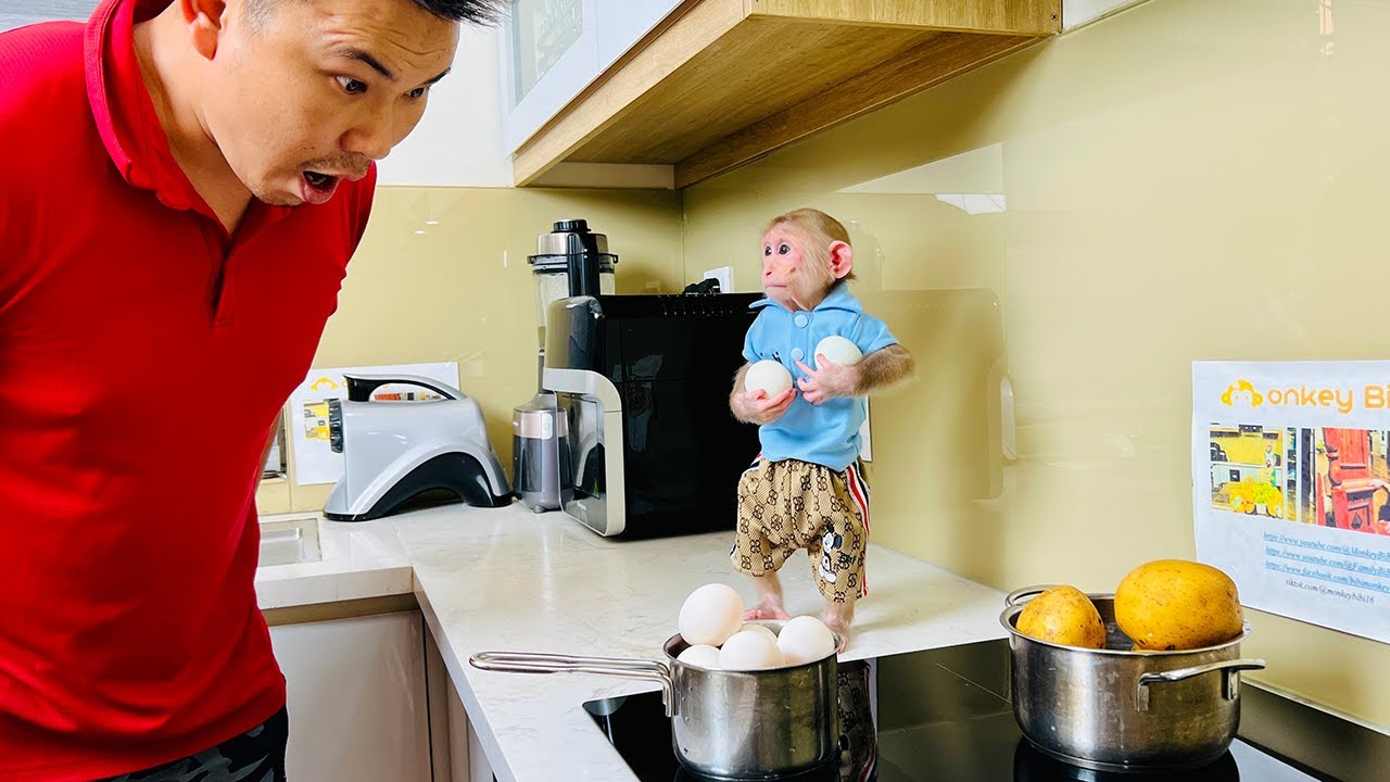 Super cute Bibi welcomed dad after many days of separation