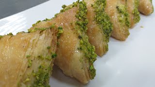 طريقة عمل الوربات بلقشطة بلأضافة للعمل عجينة البقلاوة بطريقة سهلة ومبسطة_Baklawa Pesrty with Cream