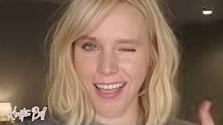 Famous Kristen Bell🔥 Stockings, Pantyhose, Tights, Bikini, Nylon, Lingerie, Bodysuit, Mini Skirt Profile