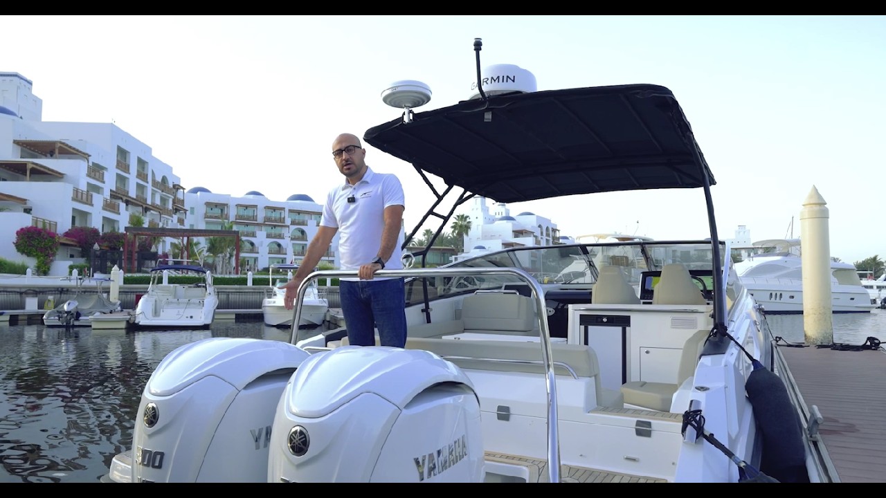⁣Finnmaster T9 Gulf Edition Walkthrough | Luxury Day Cruiser Tour with Mahmoud Itani