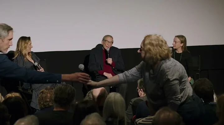 TURN EVERY PAGE Q&A with Robert Caro and Lizzie Go...