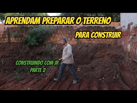 Vídeo: Como você prepara o terreno para o concreto?