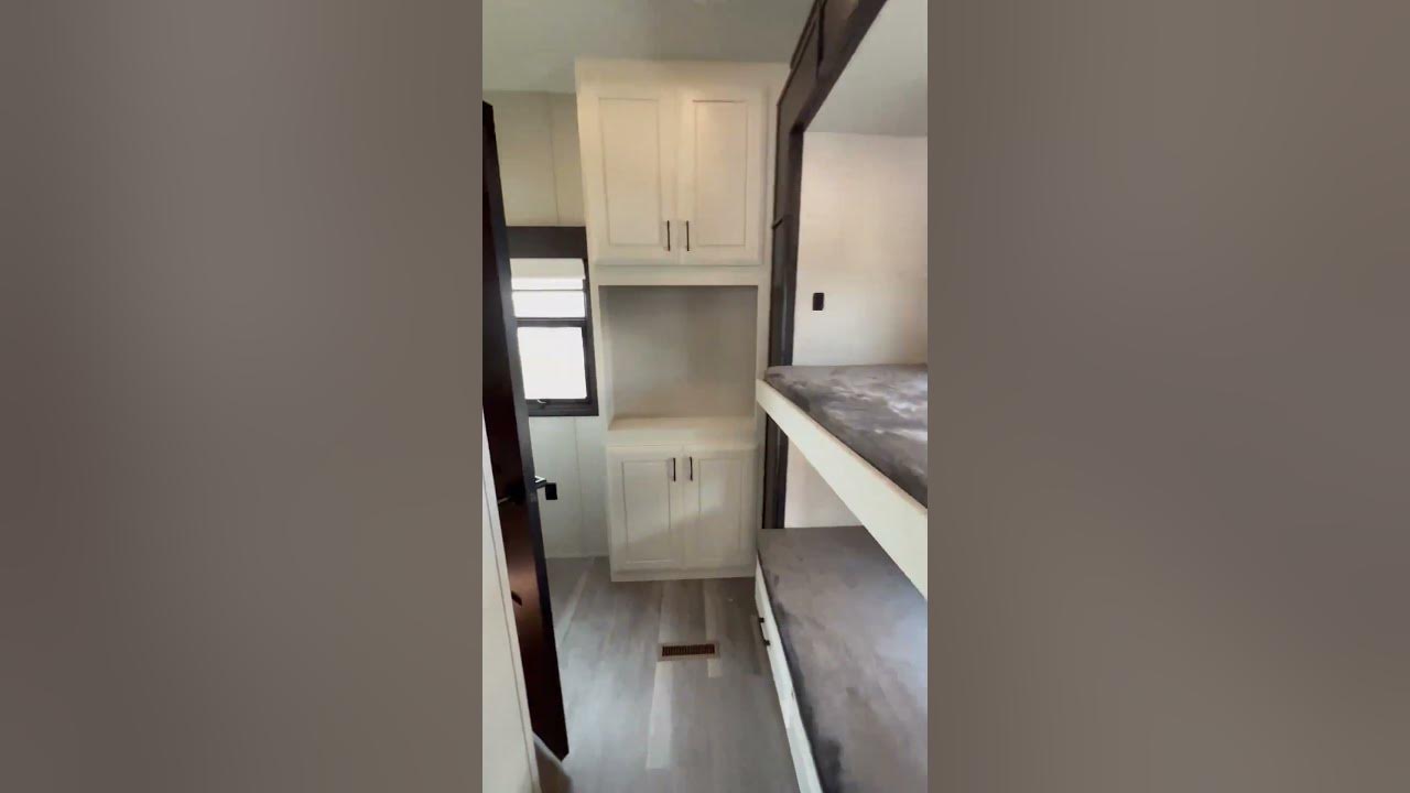 2025 Mobile Suites Manhattan 2 full Bath Luxury Bunk Model rv shorts drv mobilesuites