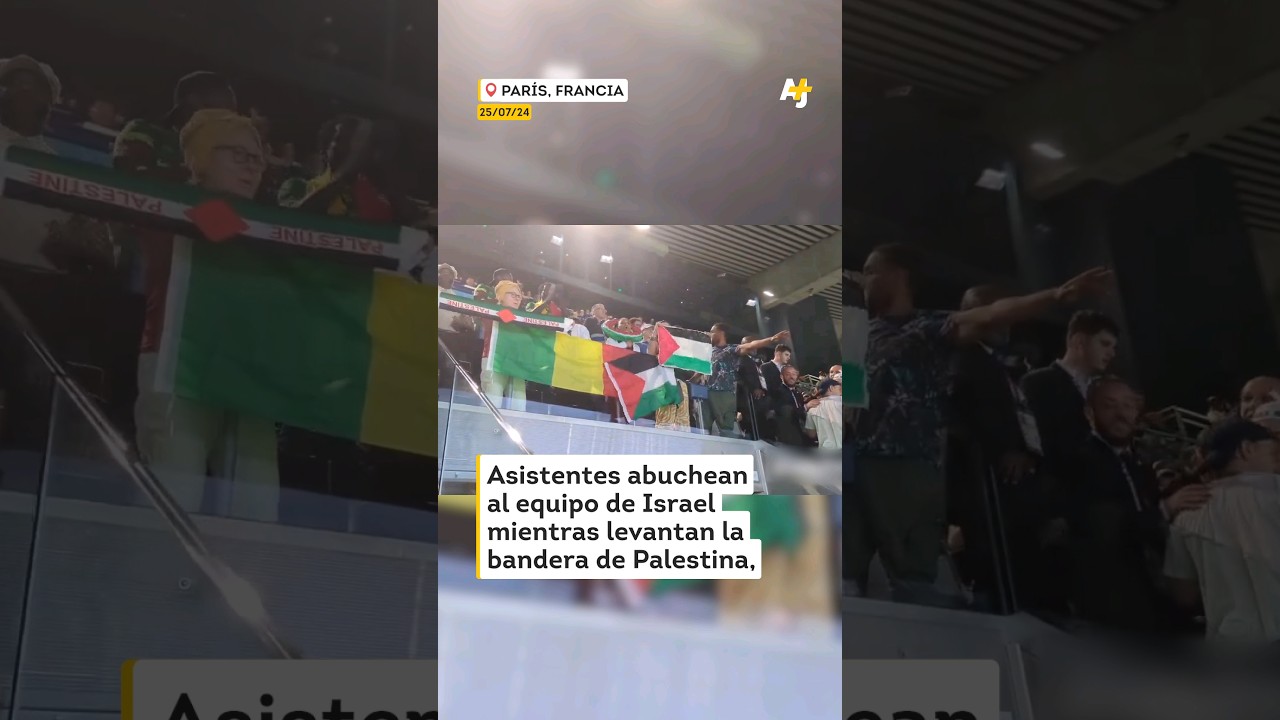 تعرض المنتخب الإسرائيلي لكرة القدم للاستهجان في دورة الألعاب الأولمبية #shorts
