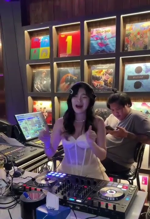 OMC DJ MRD-Upbeat Latino Music