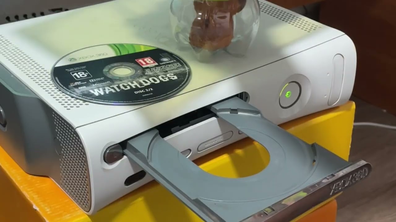 Xbox 360, an old disc game, and that nostalgic feeling