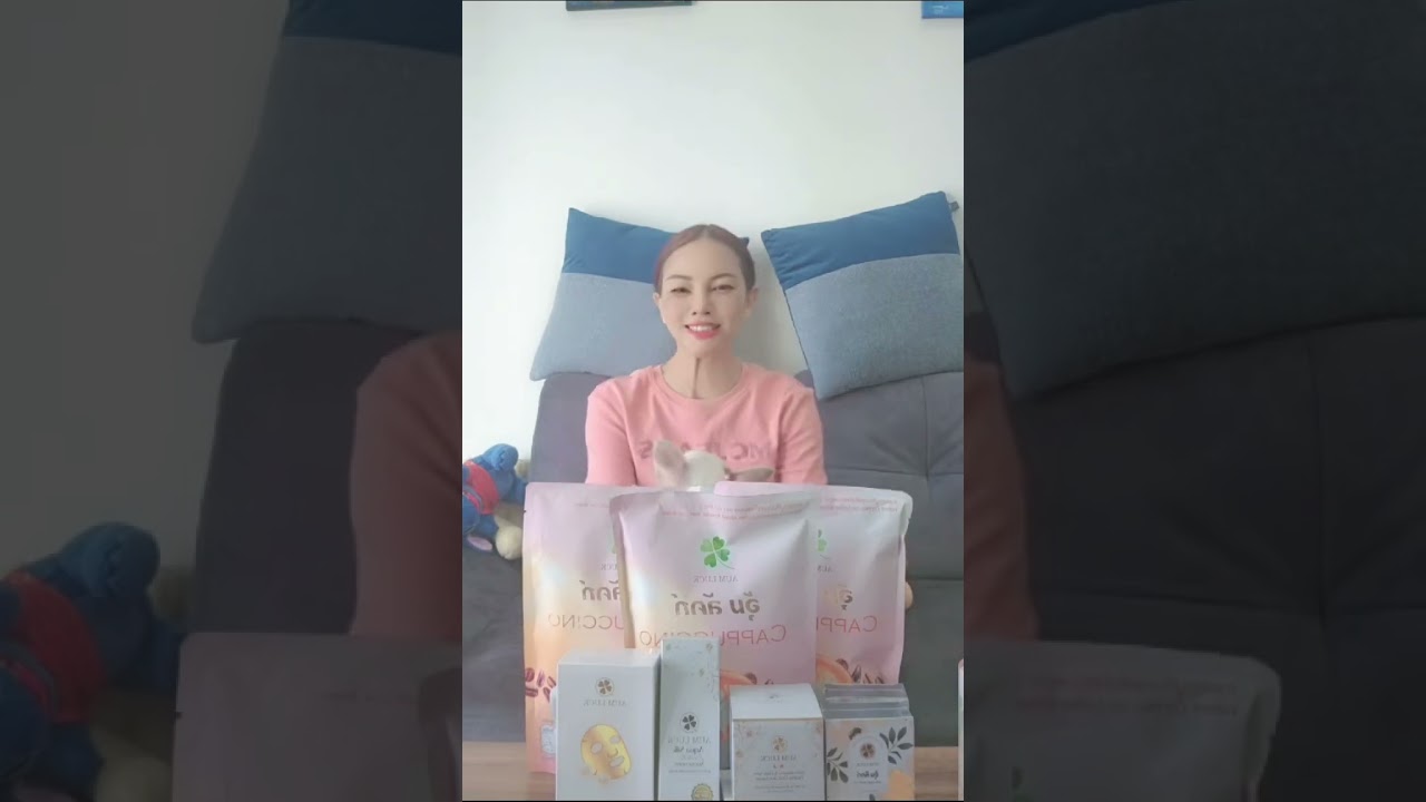 แม อุ้ม!!เล่าให้หลานฟังตอนขึ้นเครื่อง#ยูกิไหทองคำ #ยูกิเพ็ญผกา #แม่อุ้ม 