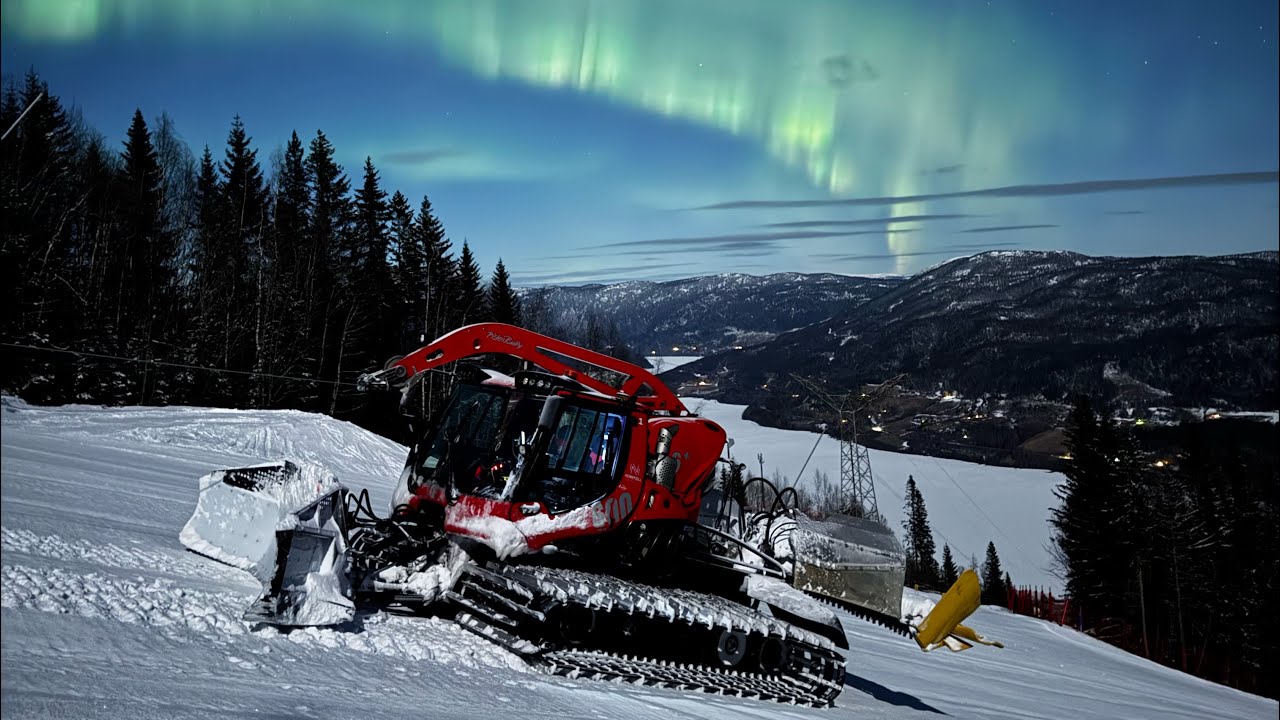 Под северным сиянием с лебедкой Pistenbully 600 Polar