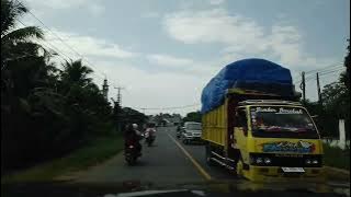 Nyetir mobil pagi hari, 14 Mei 2023