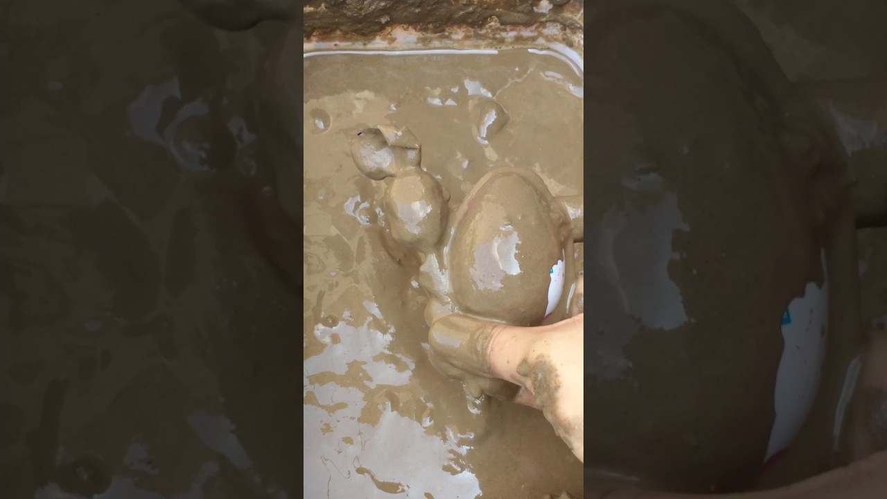 What is in mud?? Lollipop mix🍭