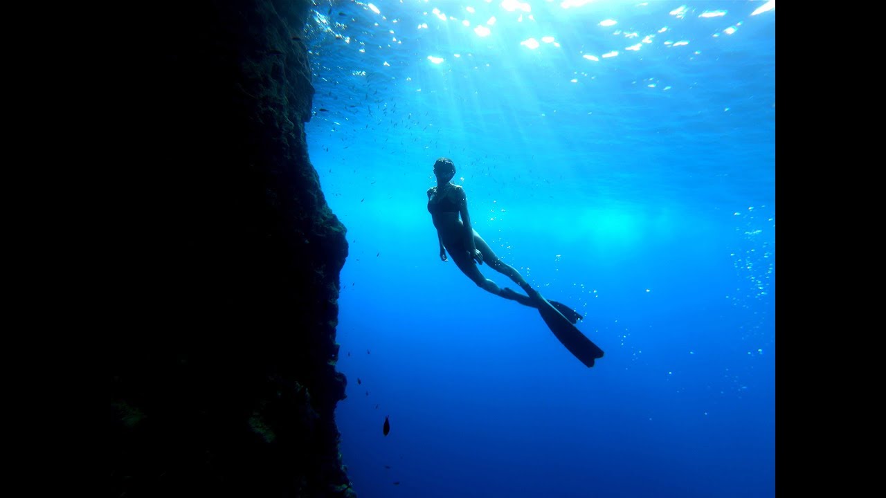 Freediving Malta Gozo, with Blue Hole and Cathedral Cave YouTube