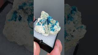 Video preview: Deep Blue Veszelyite — Yunnan, China · 2.9 cm