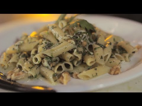 MENOS DE $20 # 16: PENNE AO PESTO DE NOZES