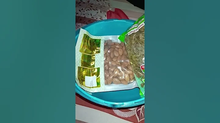 Festive gift hamper #shorts #gift #hampers #dryfruits #festival #namkeen  #secretofhappiness