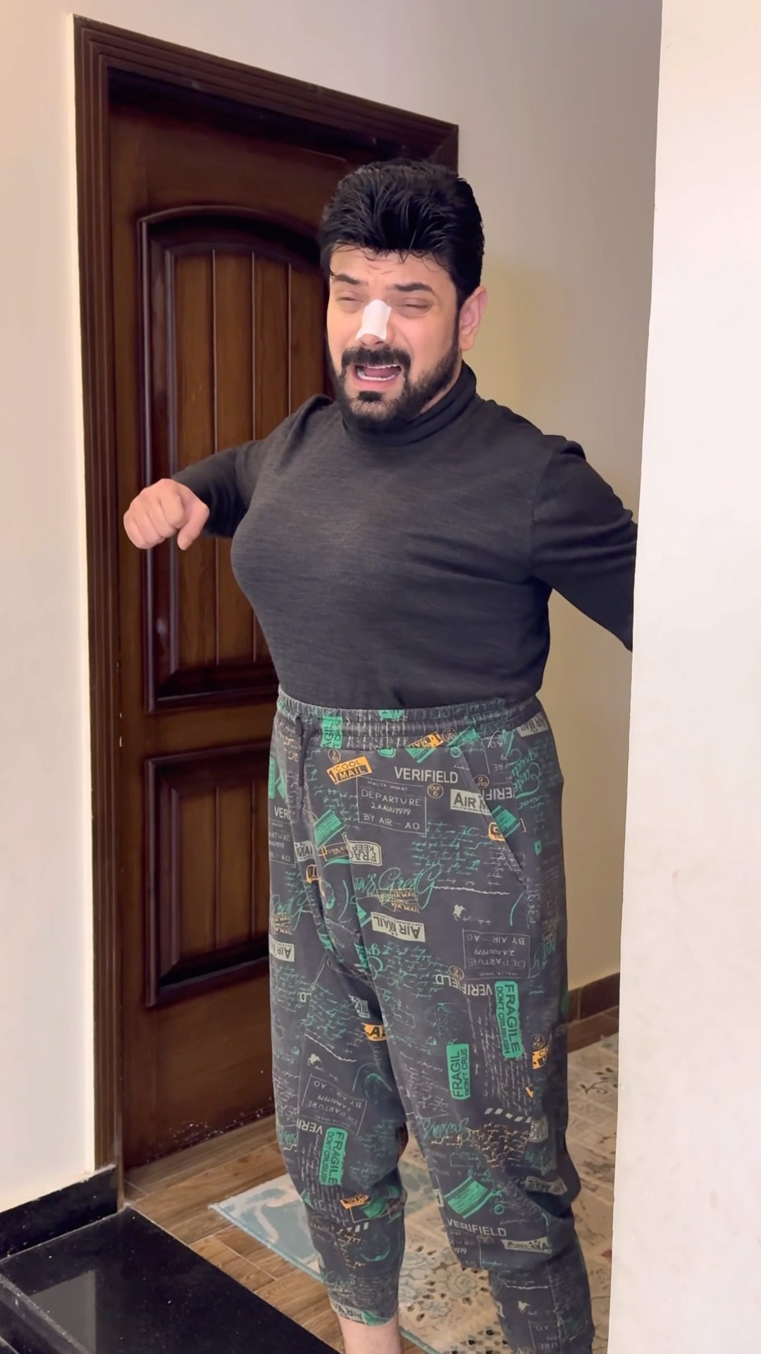 وضعو لي بالونات و تخيلت نفسي مثلهم