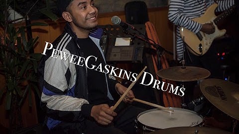 Bonek - welcoming the sophomore (PeweeGaskins drums)