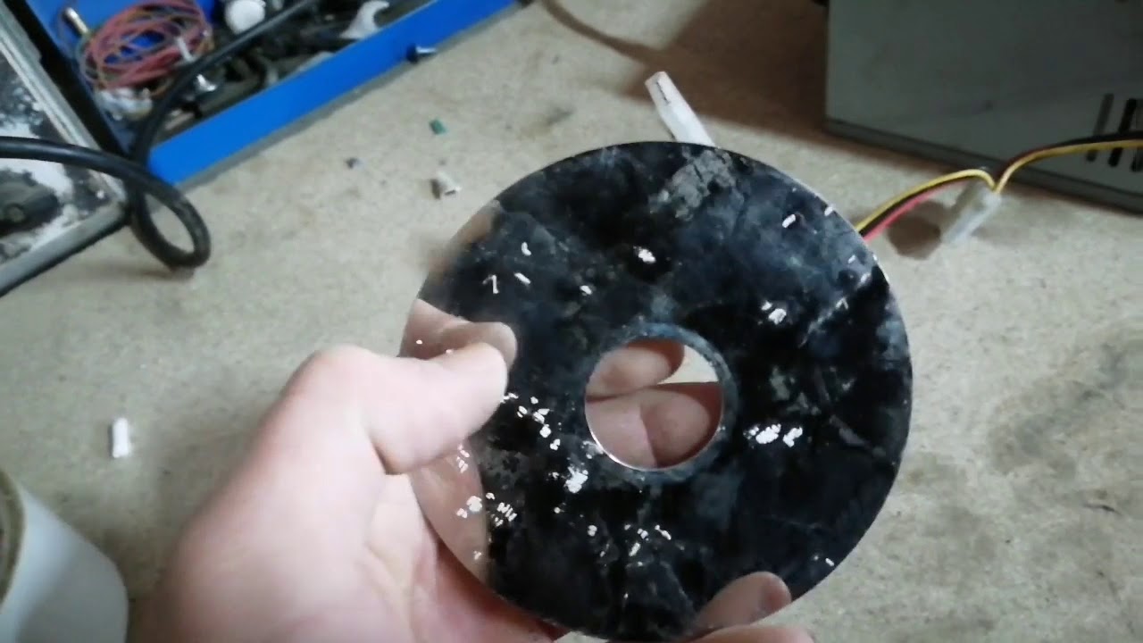 Как подключить магнитофон в гараже??? - YouTube